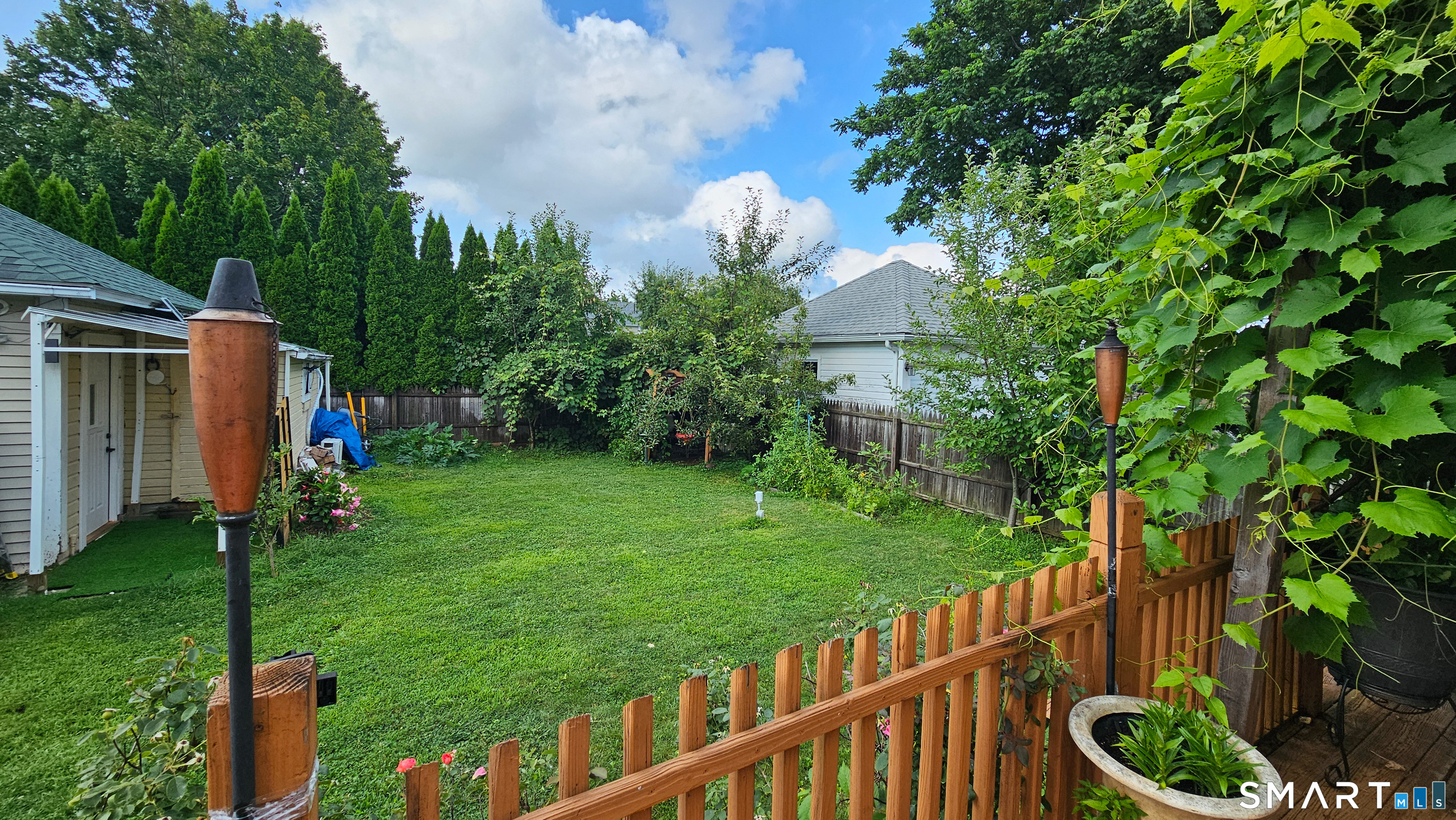 24 White Avenue West Hartford CT 06119