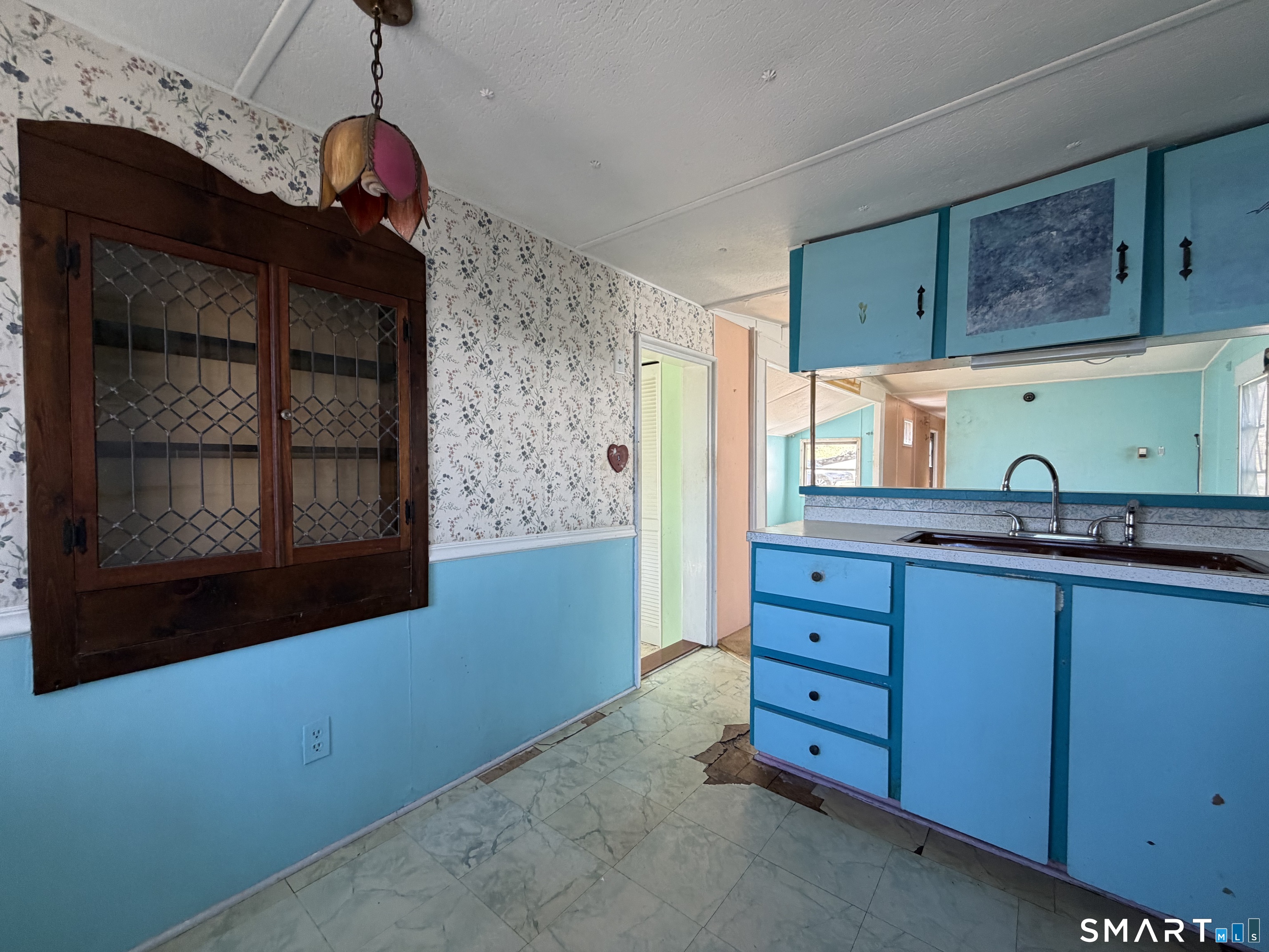 14 Mountainview Road East Hampton CT 06424