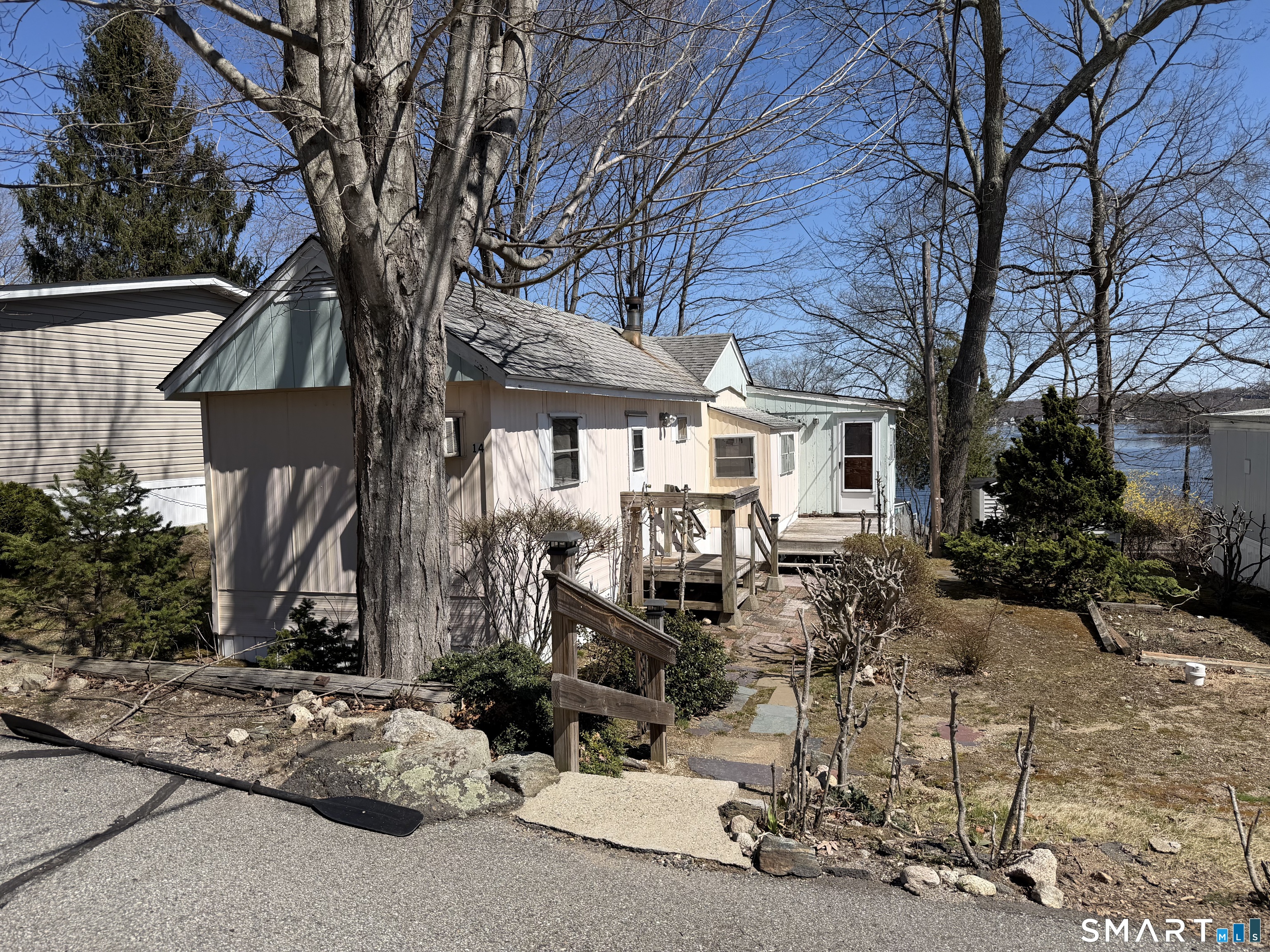 14 Mountainview Road East Hampton CT 06424