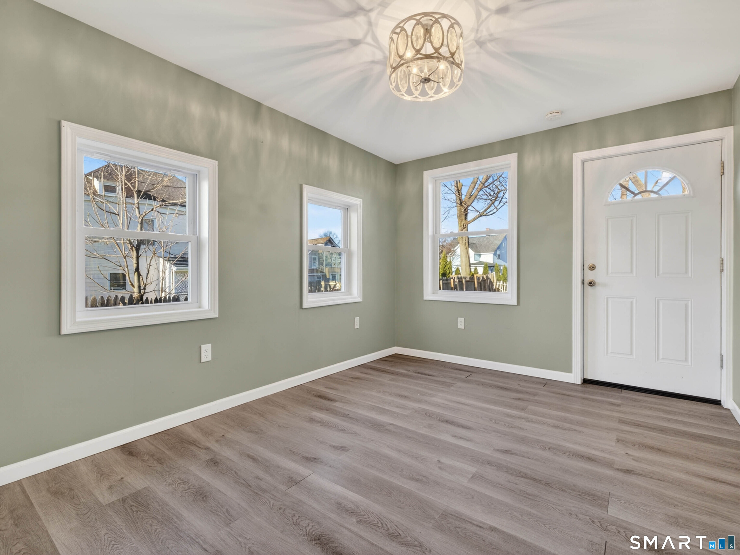 12 Clover Court New London CT 06320