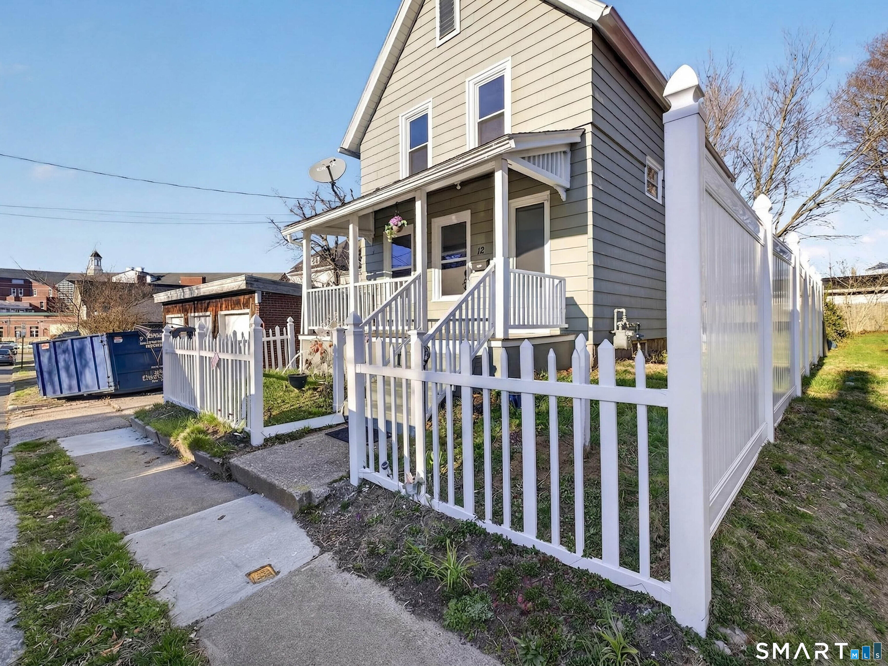 12 Clover Court New London CT 06320