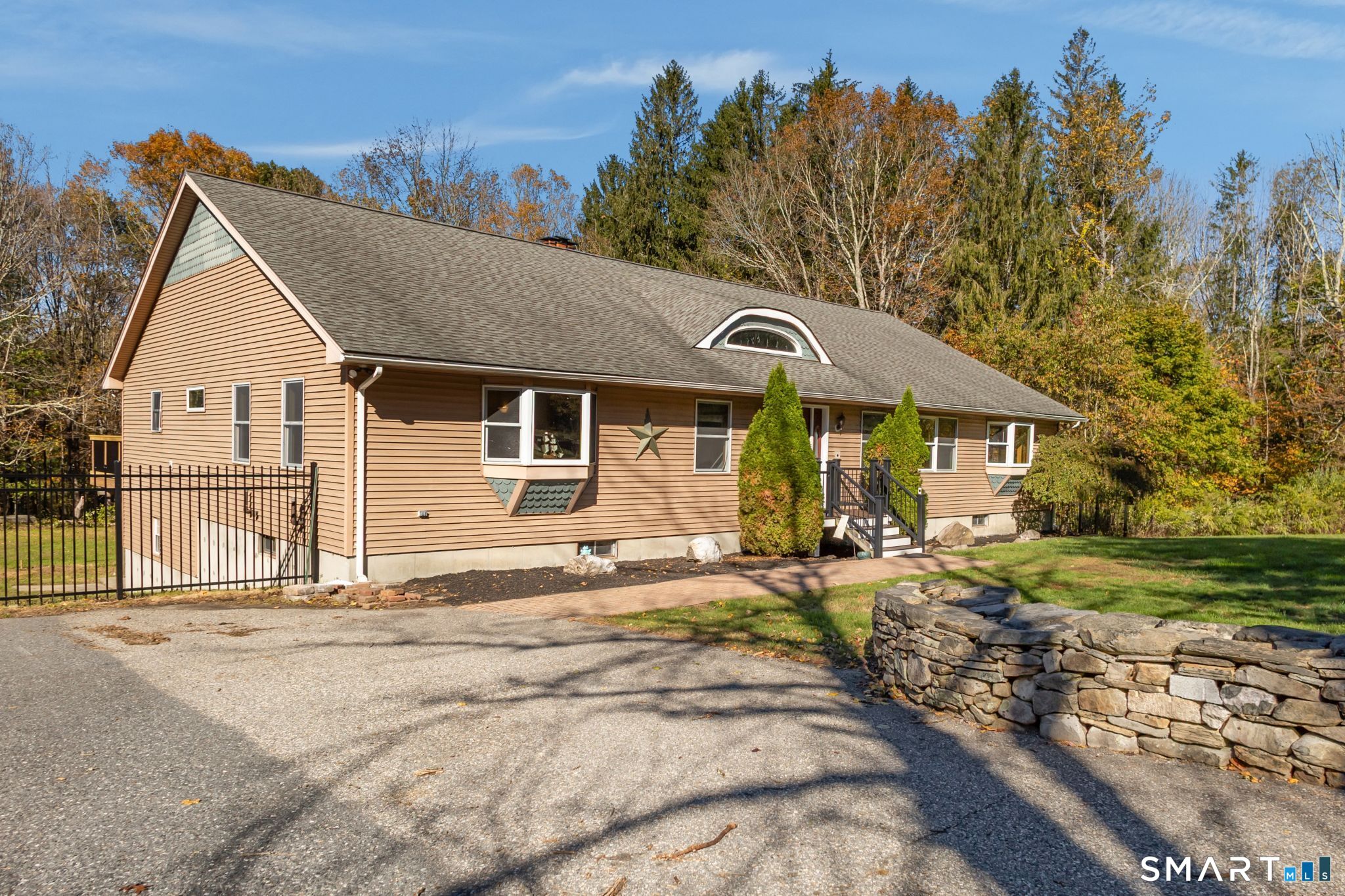 679 Bailey Hill Road Killingly CT 06241