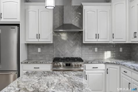 34 Rock Ridge Road Manchester CT 06040