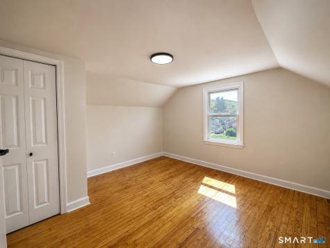 24 Bushnell Avenue Newington CT 06111