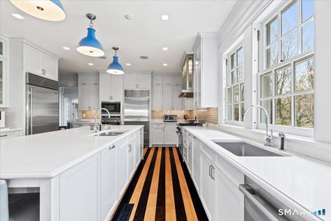16 East Trail Darien CT 06820