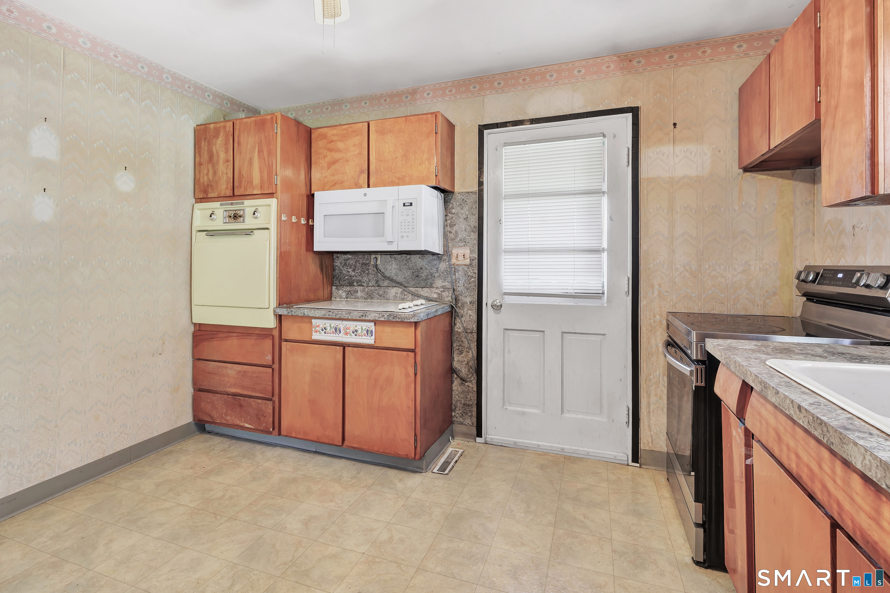 5 Whippoorwill Lane Seymour CT 06483