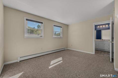 8 Holdsworth Road Preston CT 06365