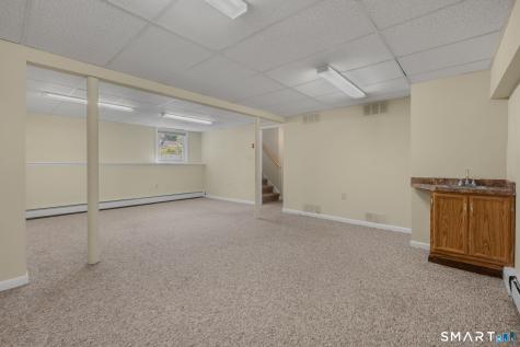 8 Holdsworth Road Preston CT 06365