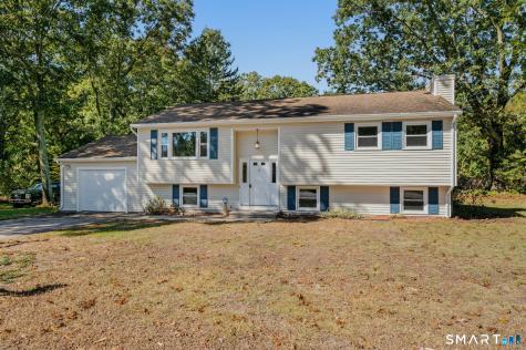 8 Holdsworth Road Preston CT 06365