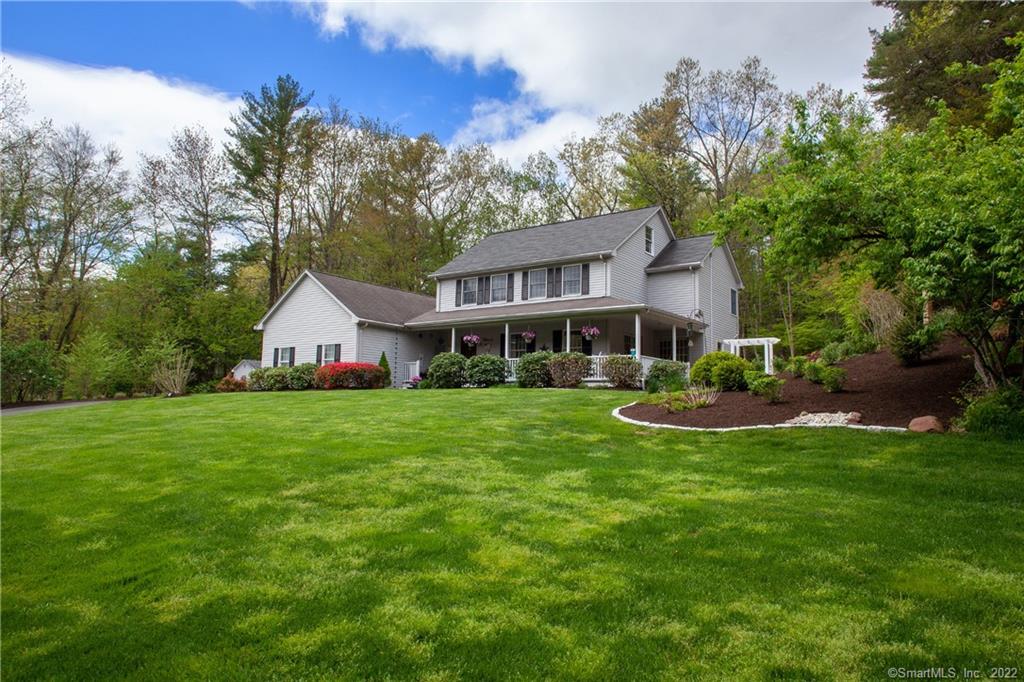 23 Pine Glen Road Simsbury CT 06070