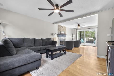 11 Huntington Drive Plainfield CT 06374