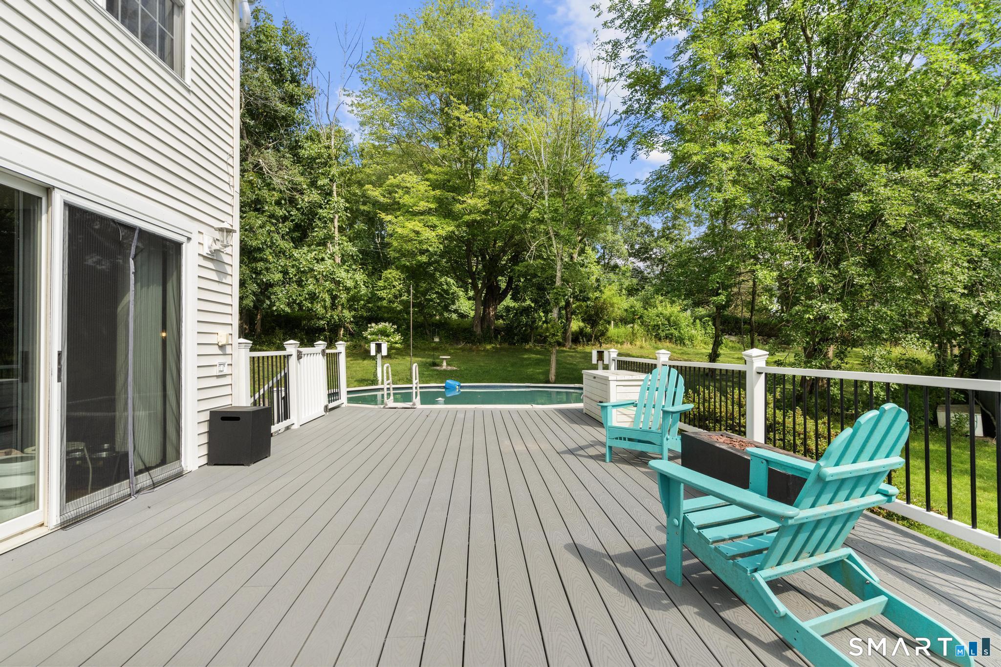 11 Huntington Drive Plainfield CT 06374