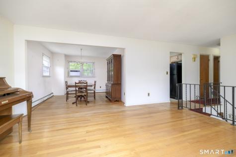 30 Tamanny Trail Danbury CT 06811