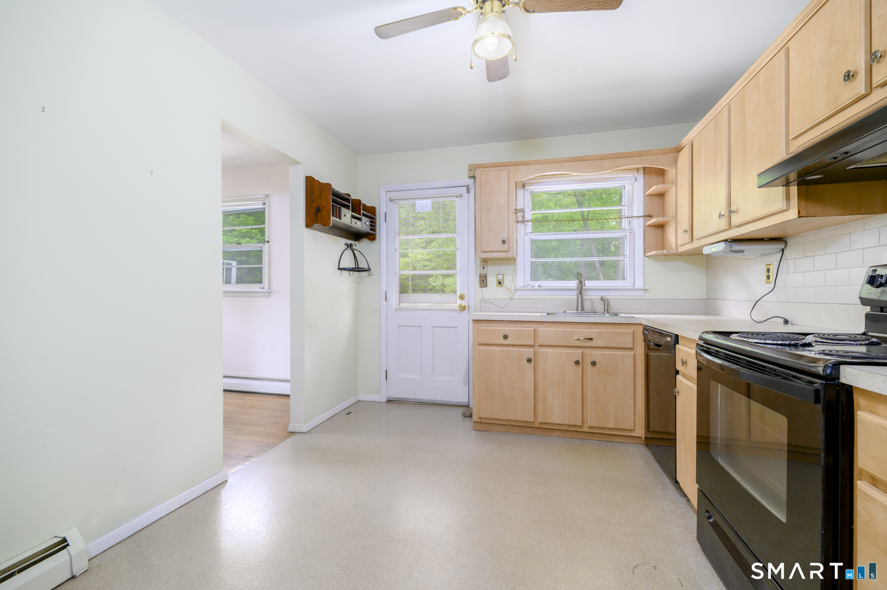 30 Tamanny Trail Danbury CT 06811