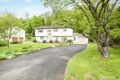 30 Tamanny Trail Danbury CT 06811