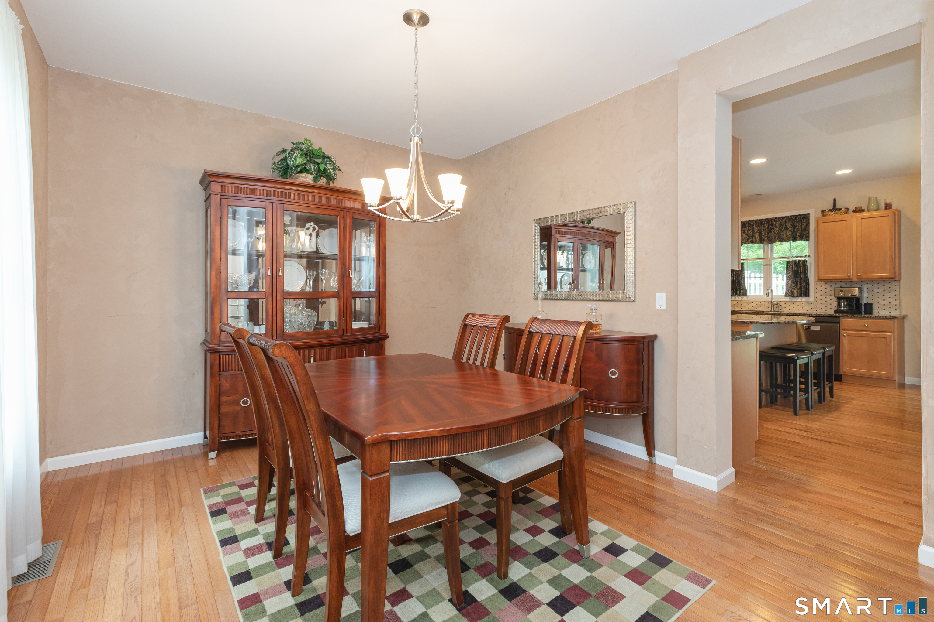 8 Minuteman Circle Southbury CT 06488