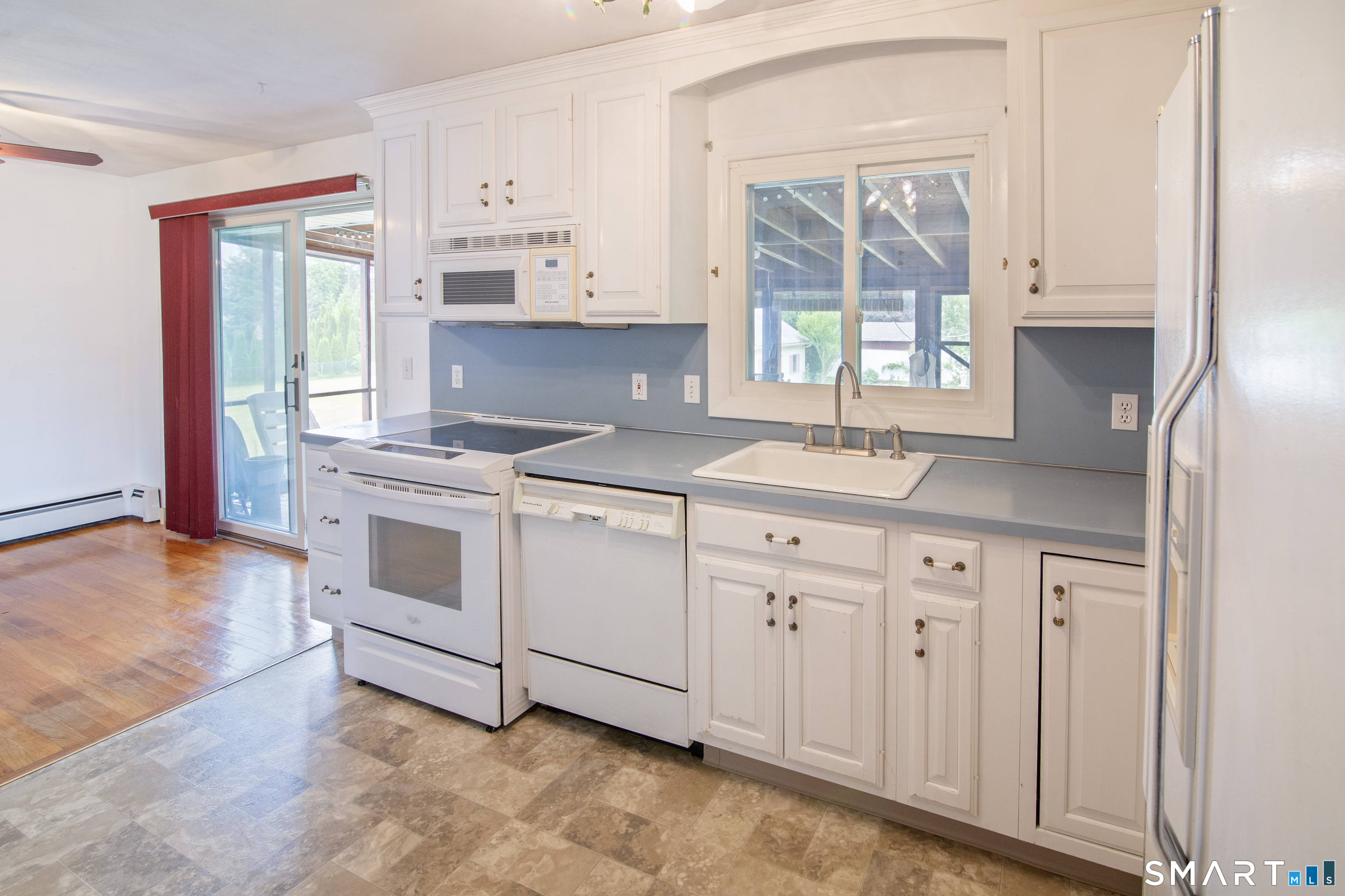 8 Antoinette Street Stonington CT 06379