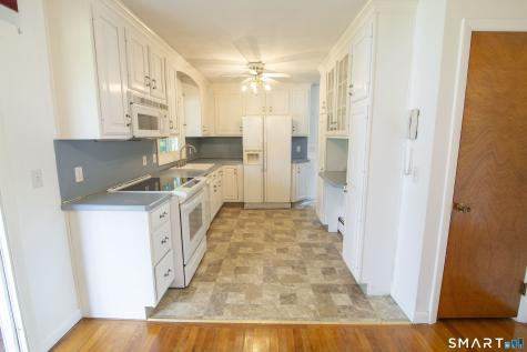 8 Antoinette Street Stonington CT 06379