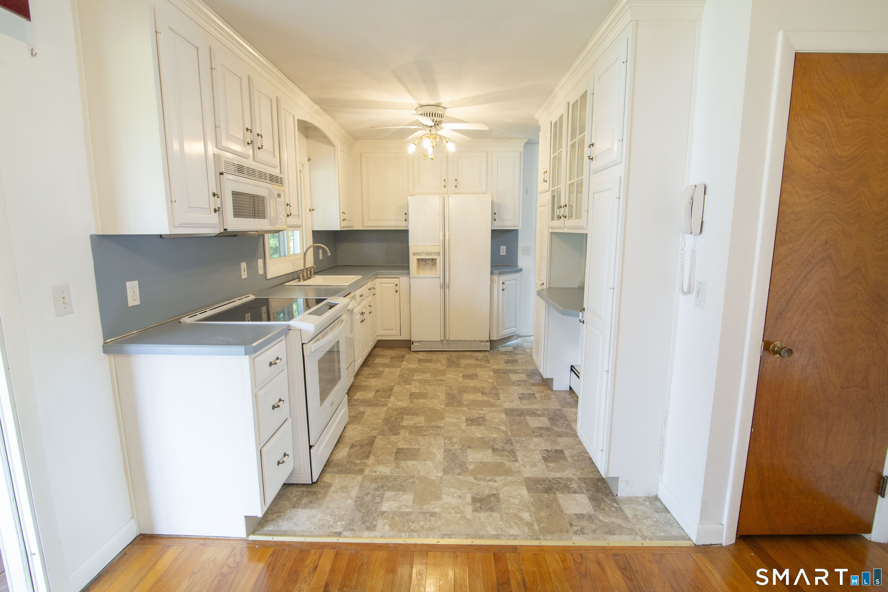 8 Antoinette Street Stonington CT 06379