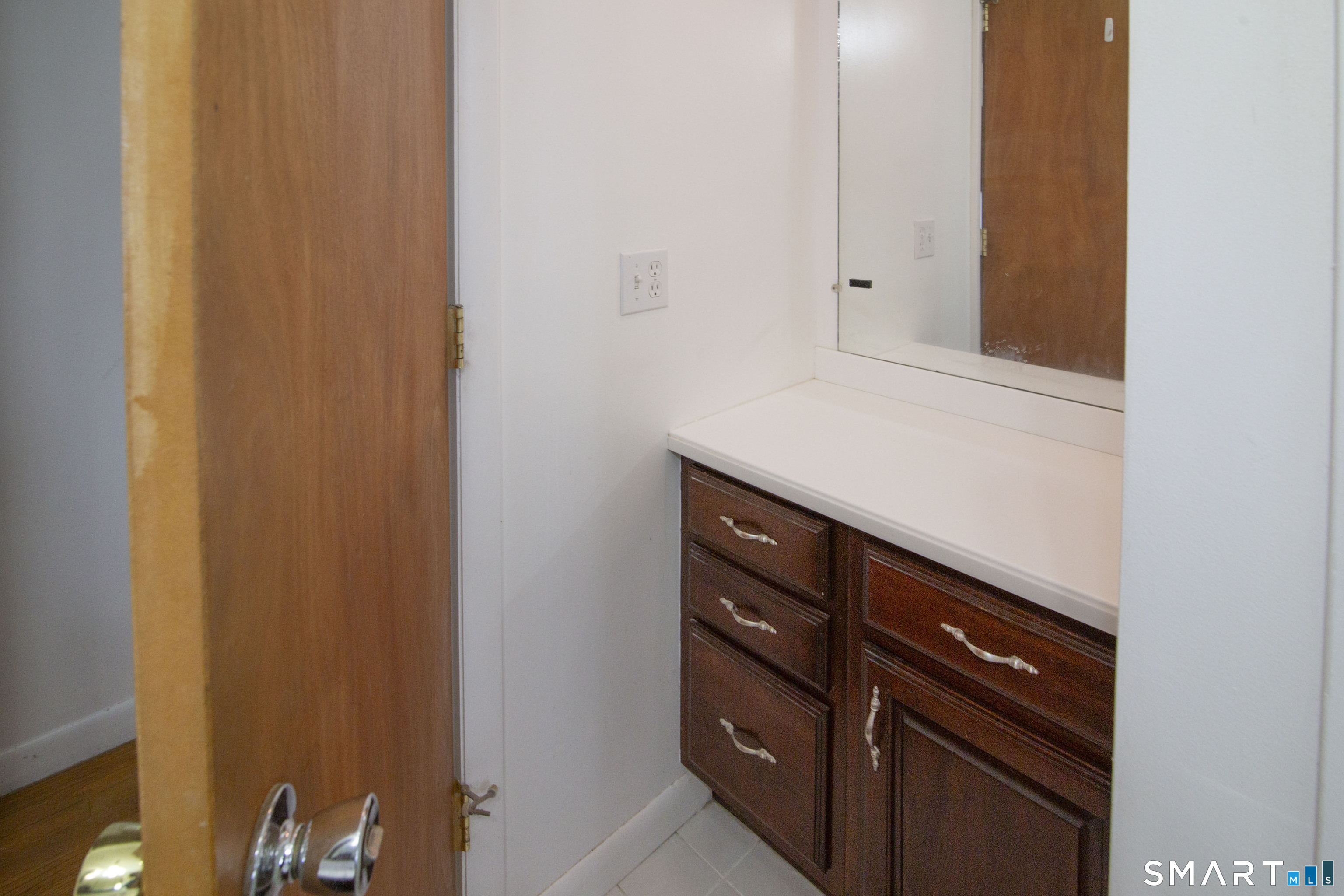 8 Antoinette Street Stonington CT 06379