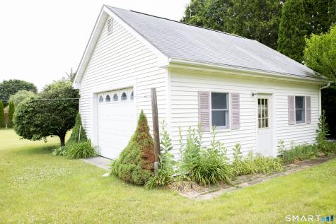 8 Antoinette Street Stonington CT 06379
