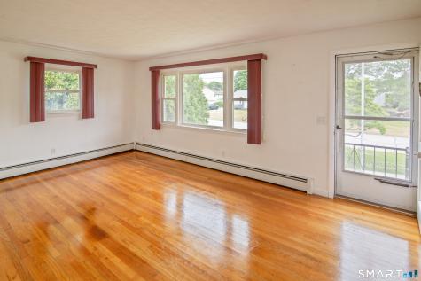 8 Antoinette Street Stonington CT 06379