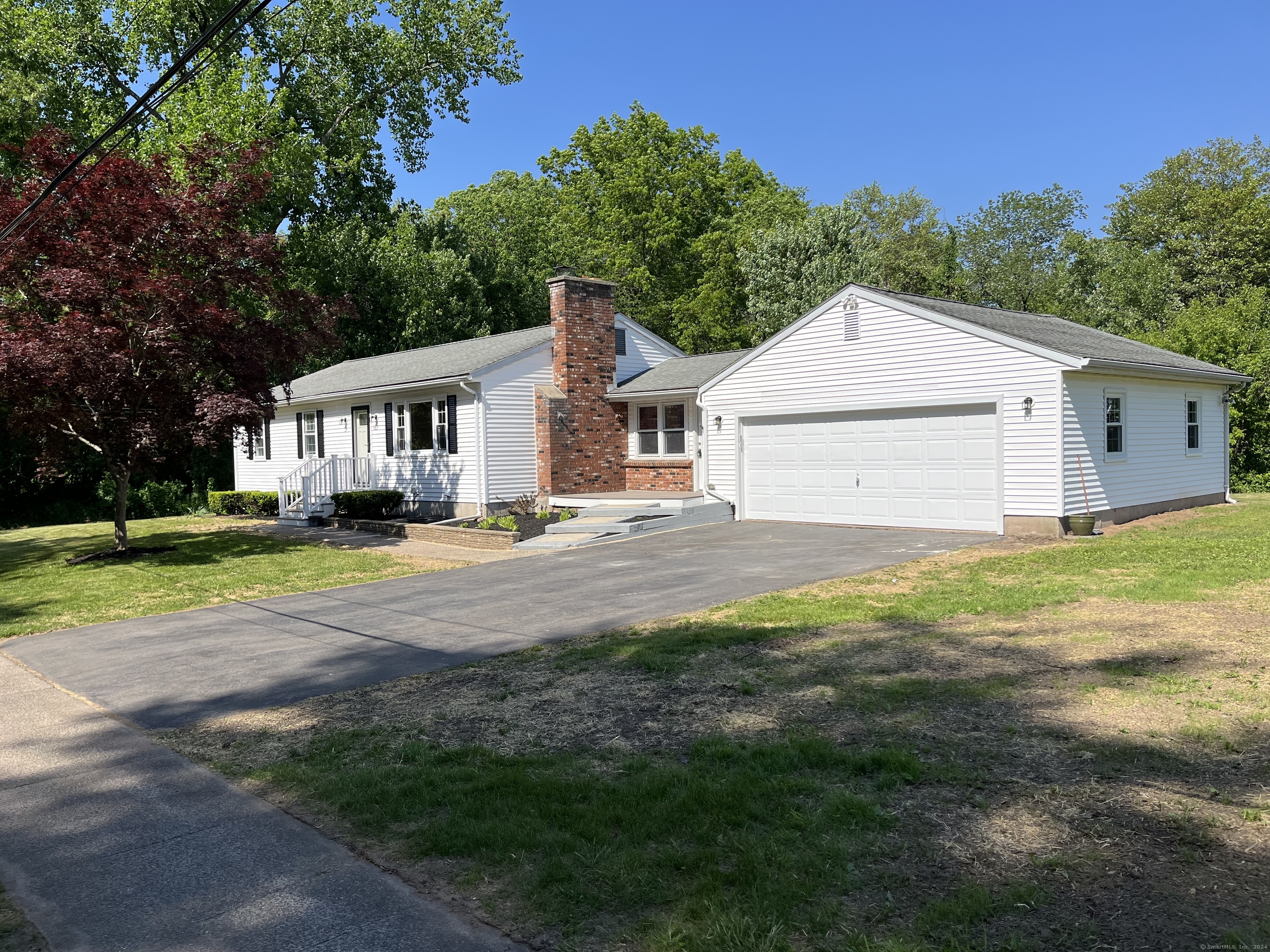 301 Stillwell Drive Plainville CT 06063