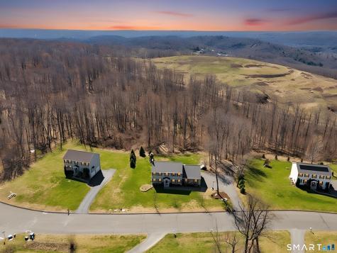18 Oakwood Drive Beacon Falls CT 06403