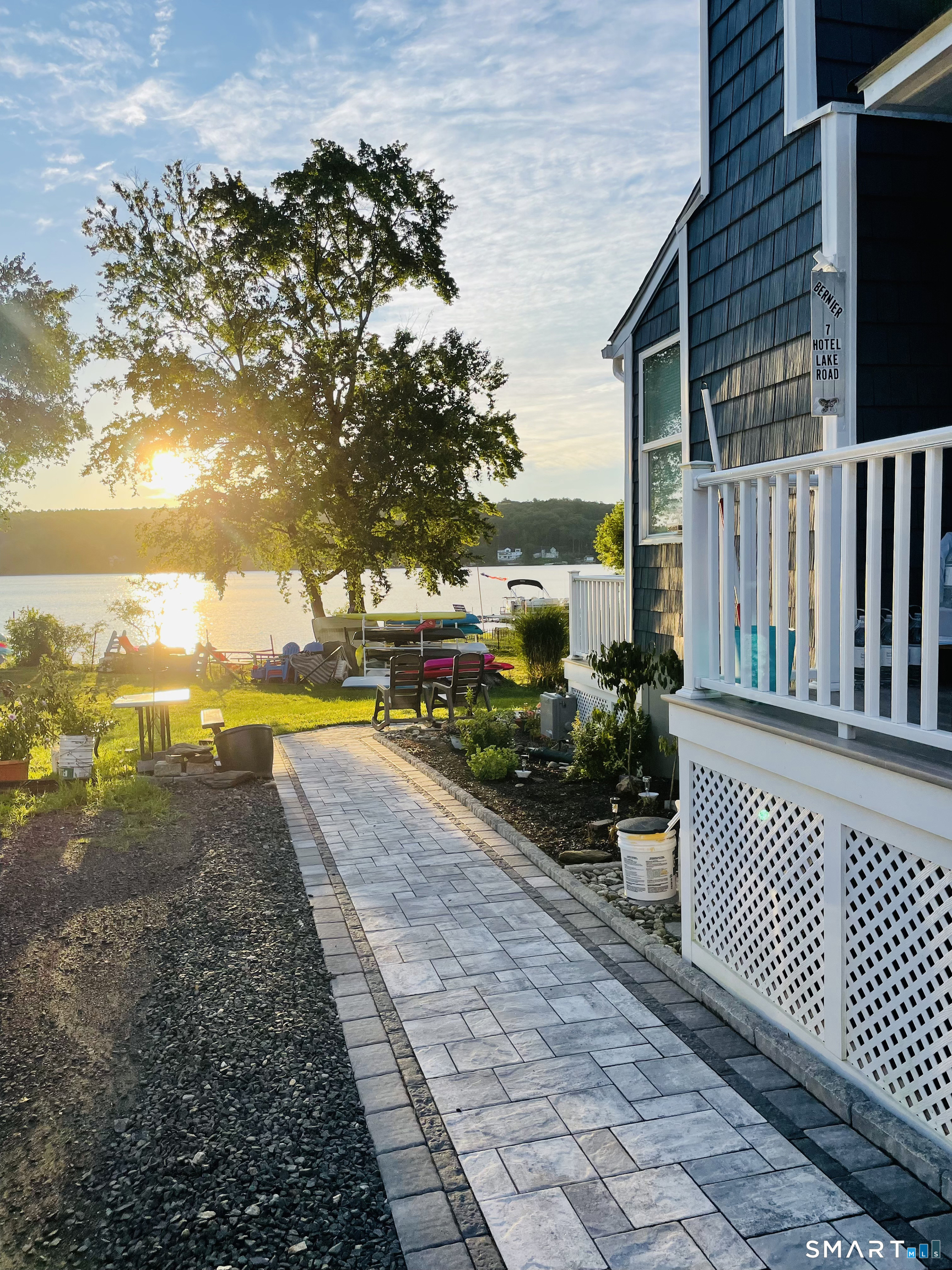 7 Hotel Lake Road Ellington CT 06029
