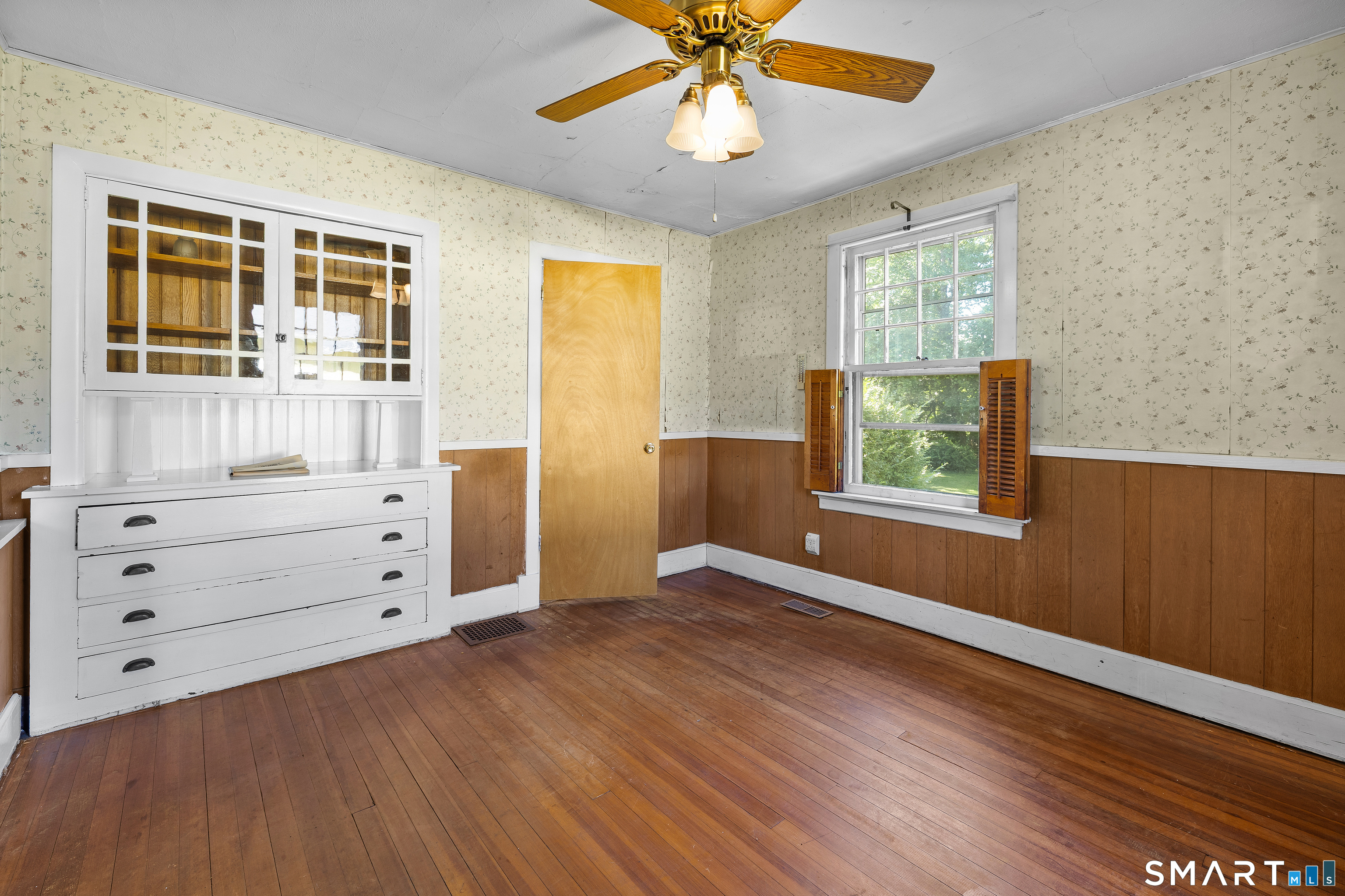 4 Hubbard Place Wethersfield CT 06109