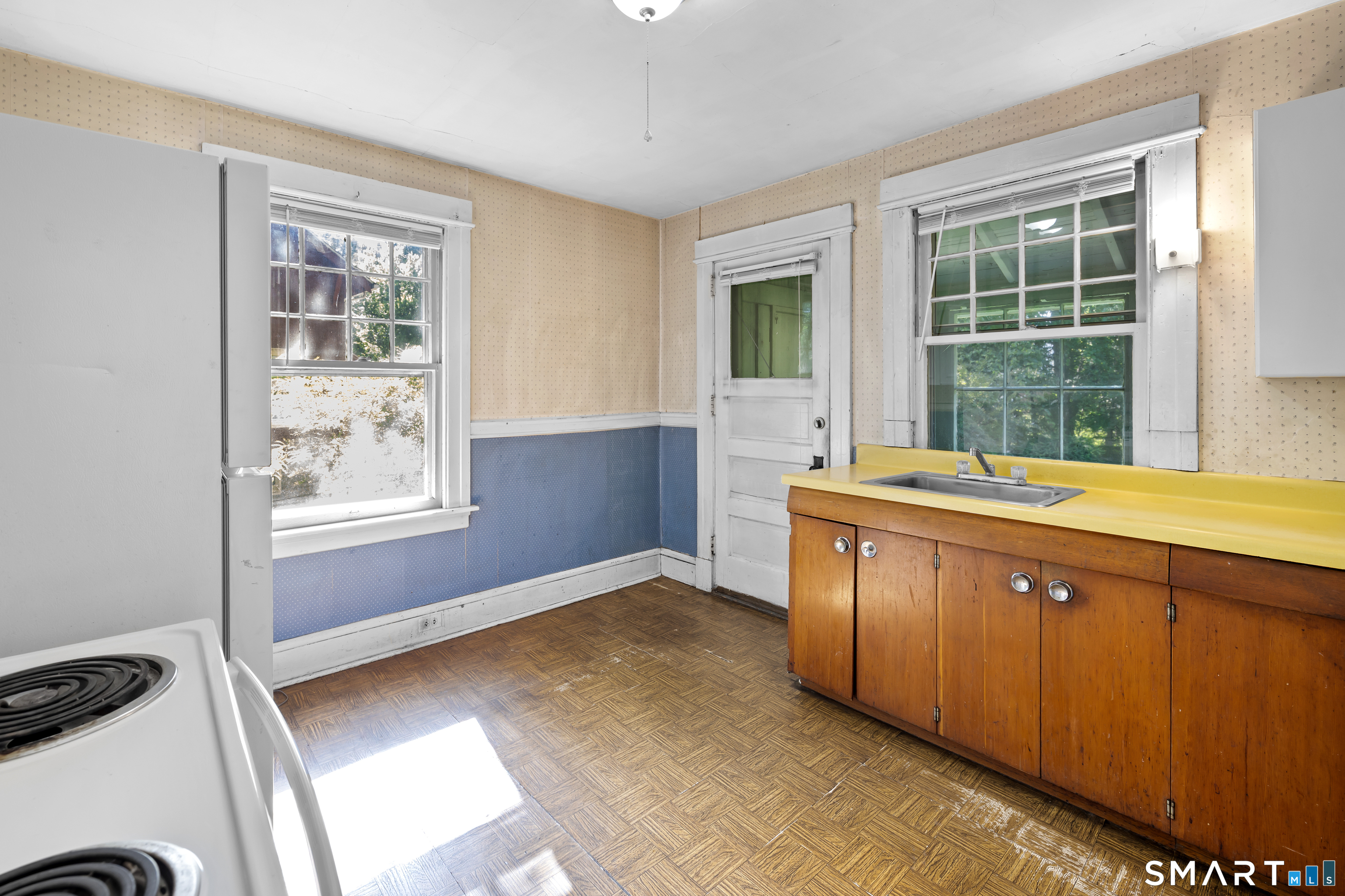 4 Hubbard Place Wethersfield CT 06109