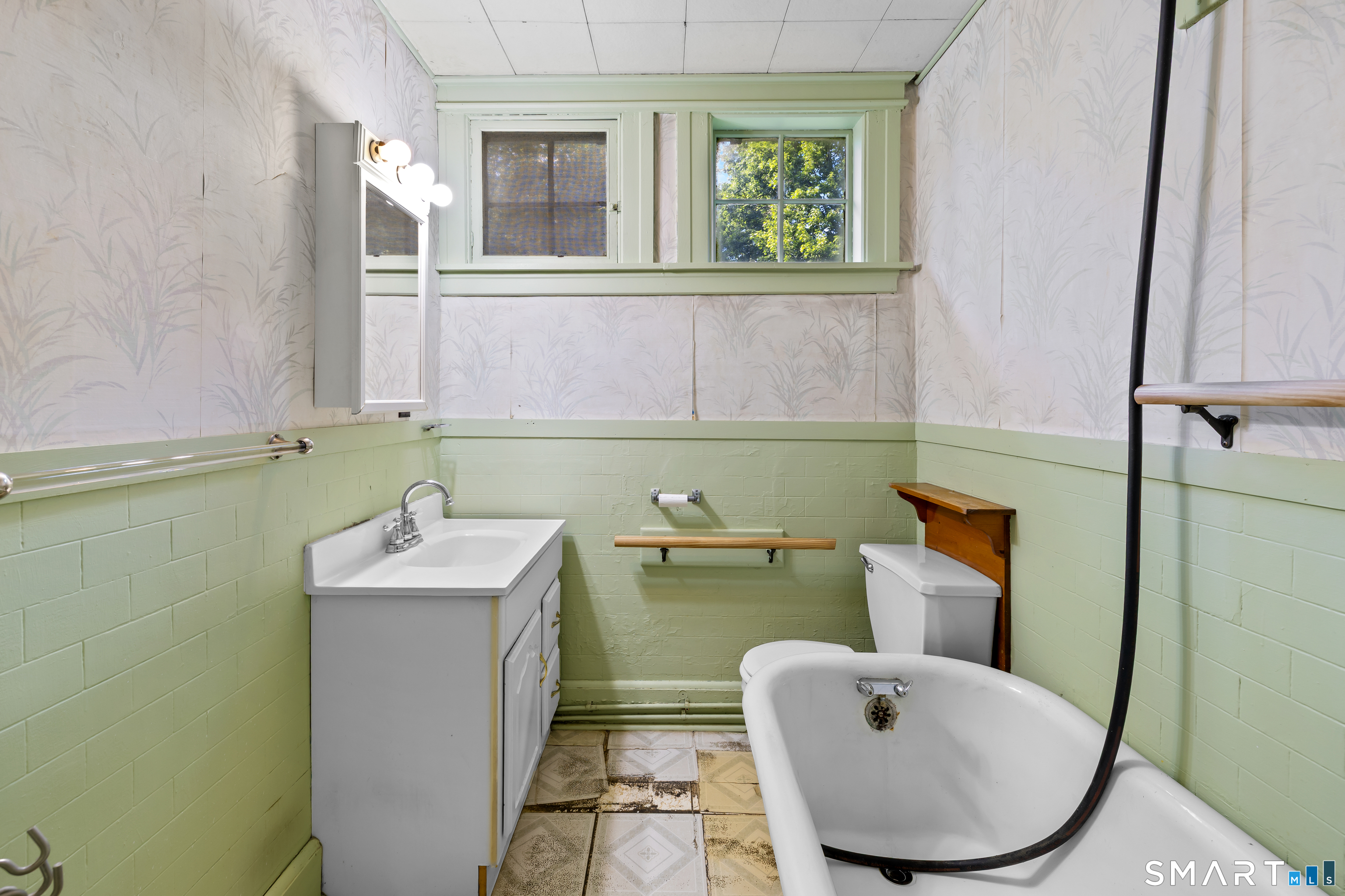4 Hubbard Place Wethersfield CT 06109