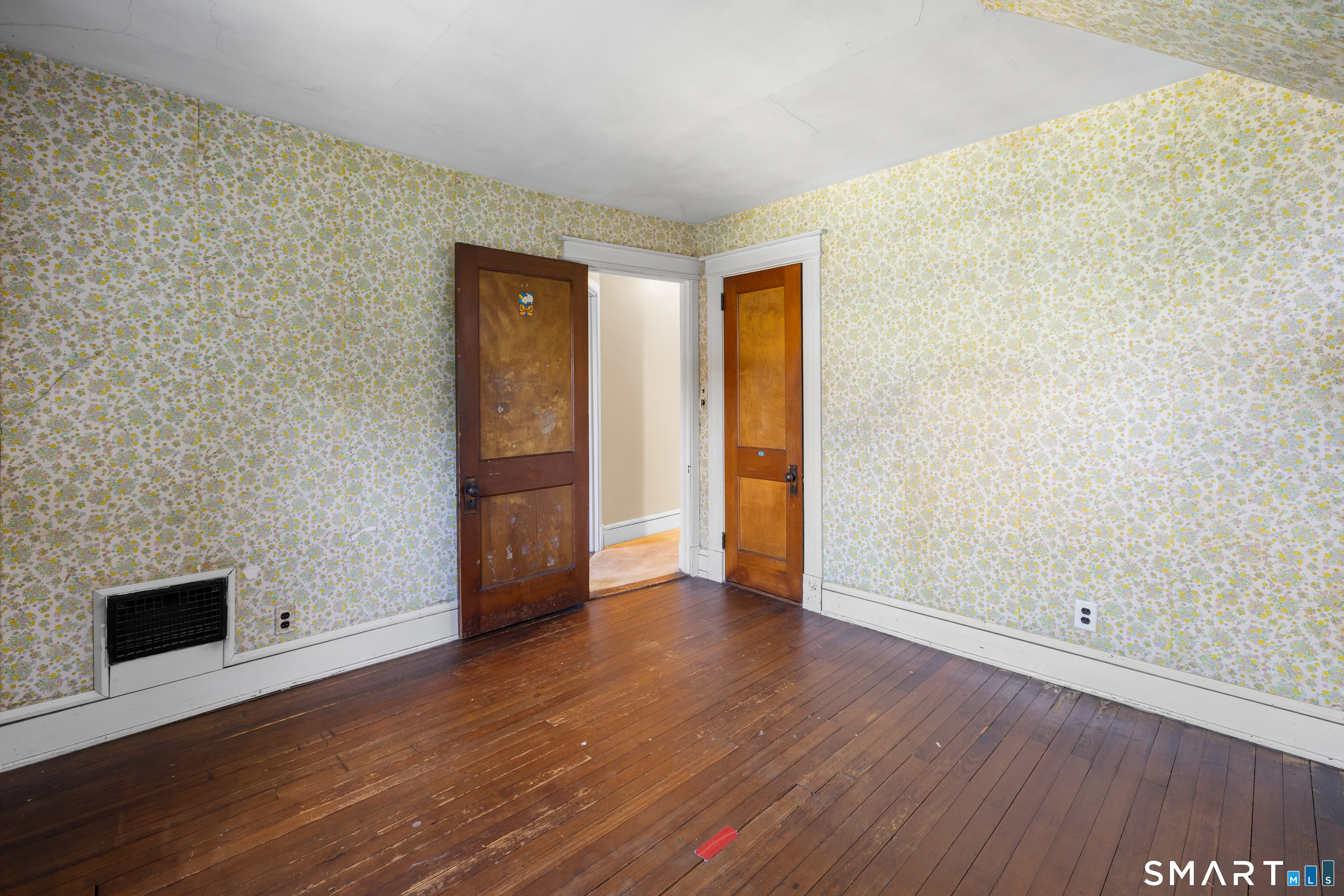 4 Hubbard Place Wethersfield CT 06109