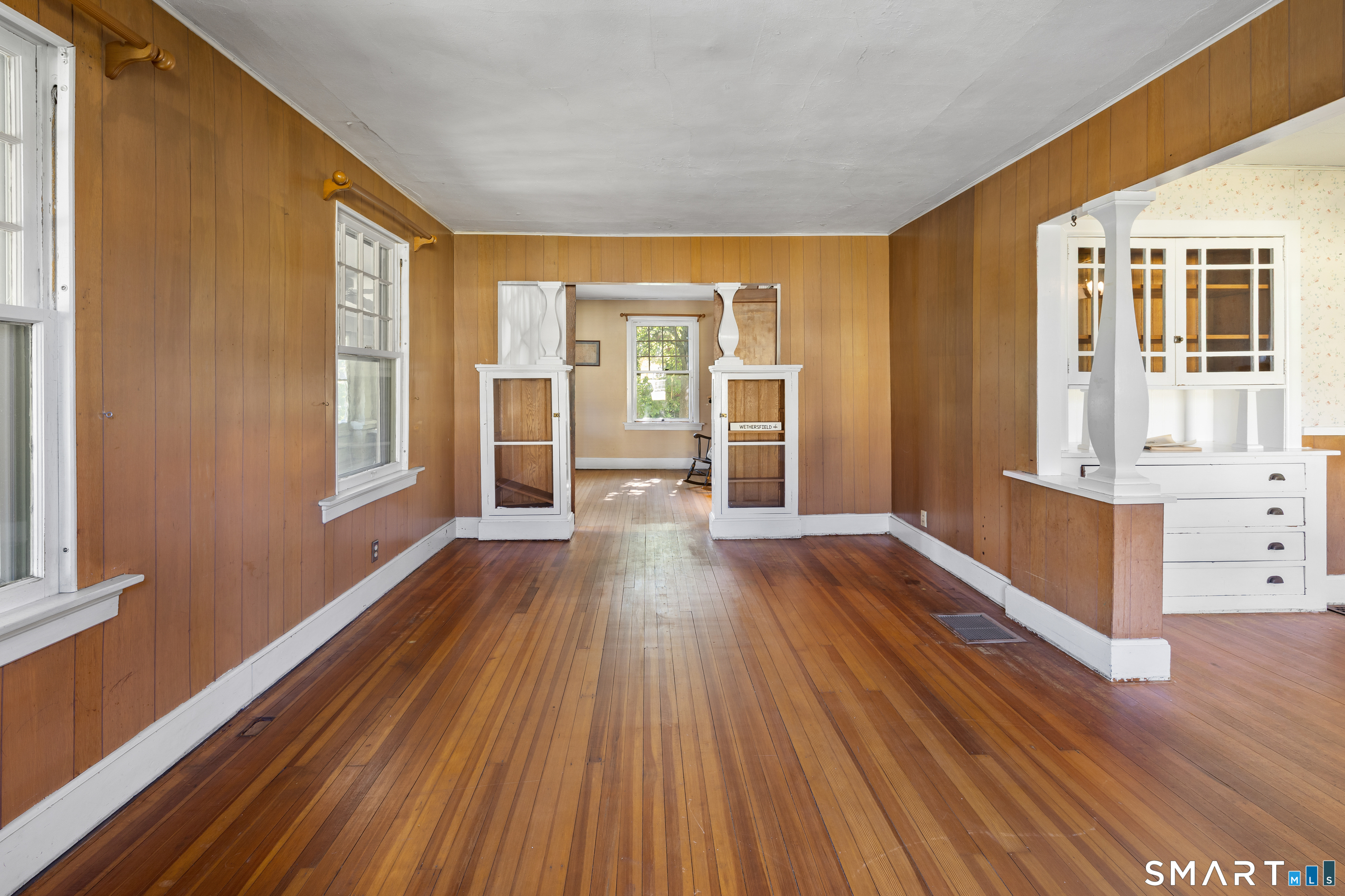 4 Hubbard Place Wethersfield CT 06109