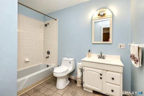 13 Red Robin Road Naugatuck CT 06770