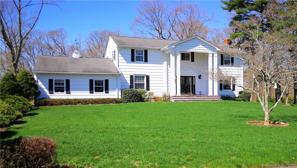 18 Fawn Circle Trumbull CT 06611