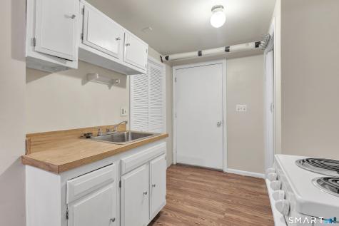 123 River Road Shelton CT 06484