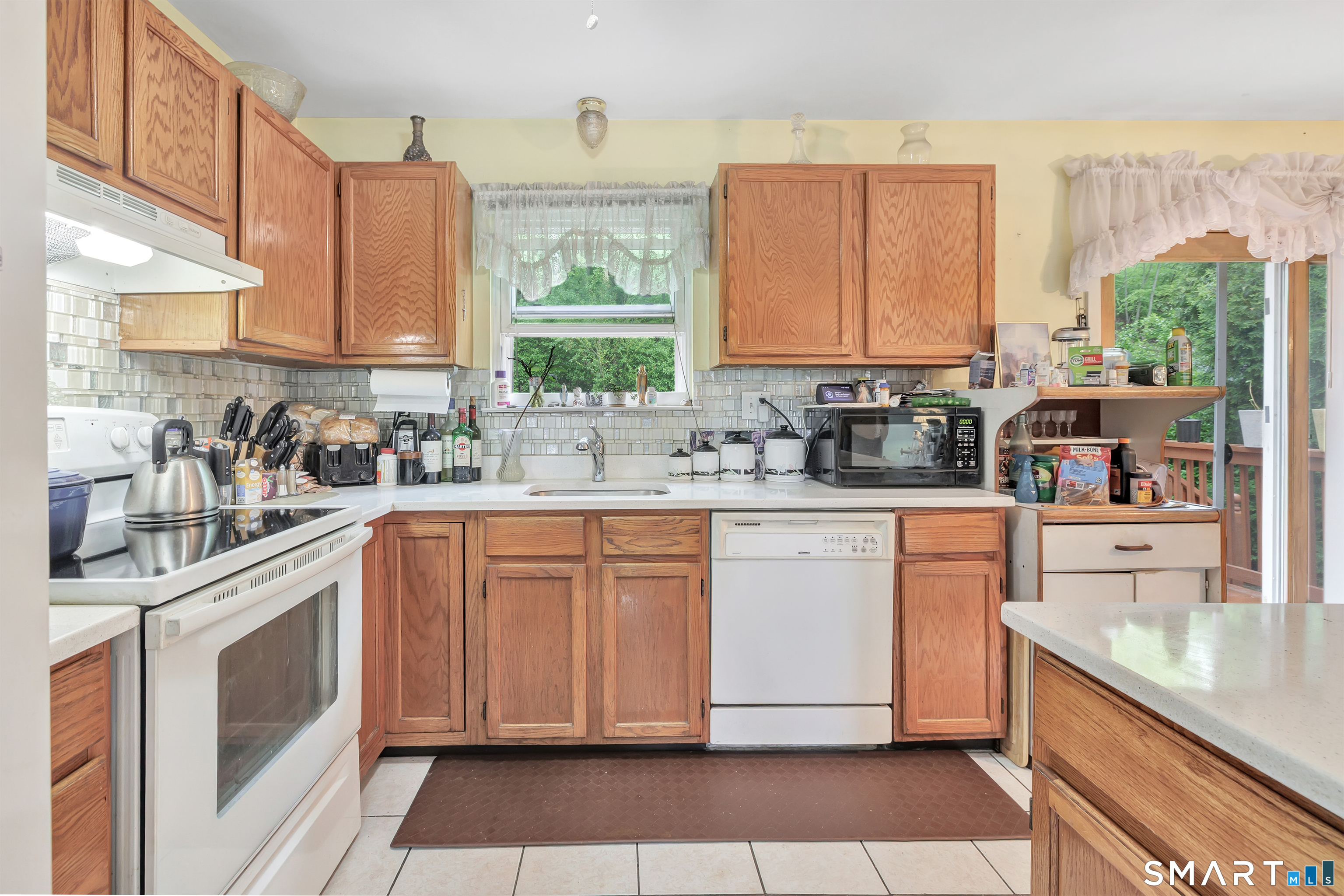 123 River Road Shelton CT 06484