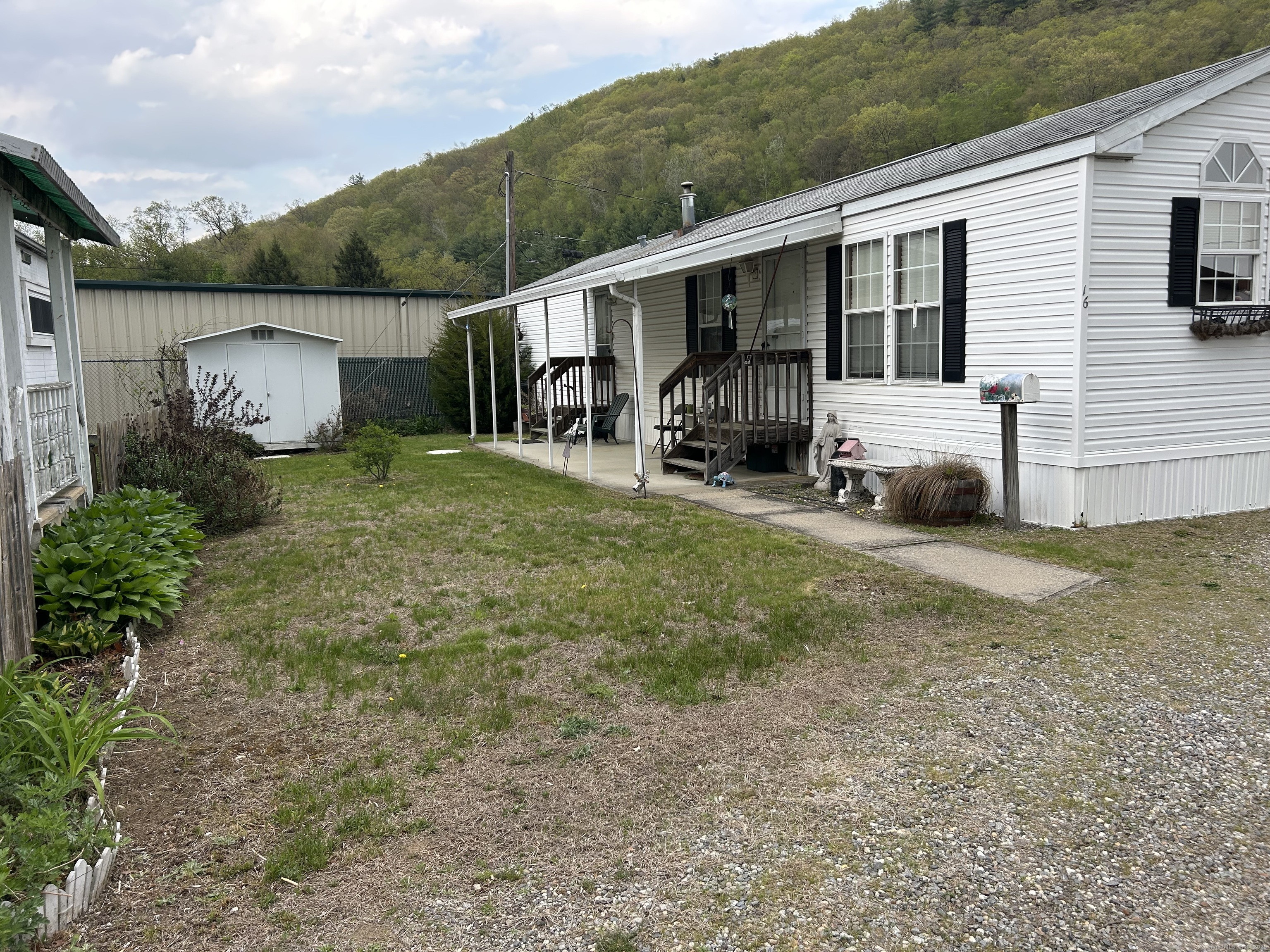 16 New Street Beacon Falls CT 06403