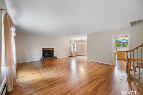 17 Long View Drive Simsbury CT 06070