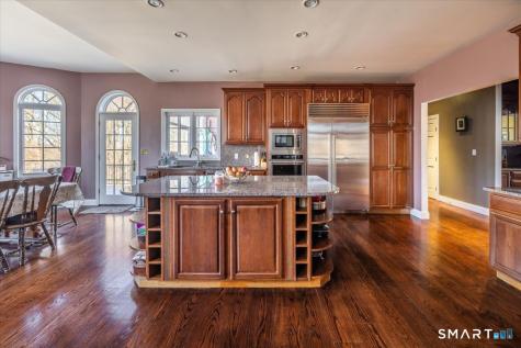 8 Nod Hill Road Oxford CT 06478