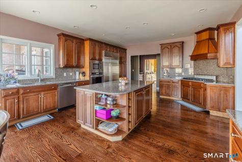 8 Nod Hill Road Oxford CT 06478
