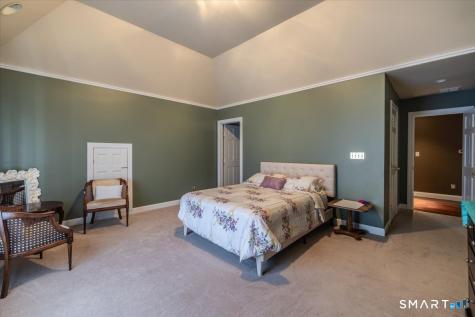 8 Nod Hill Road Oxford CT 06478