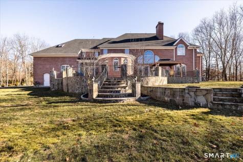 8 Nod Hill Road Oxford CT 06478