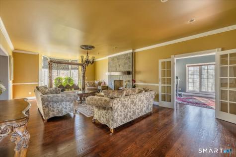 8 Nod Hill Road Oxford CT 06478