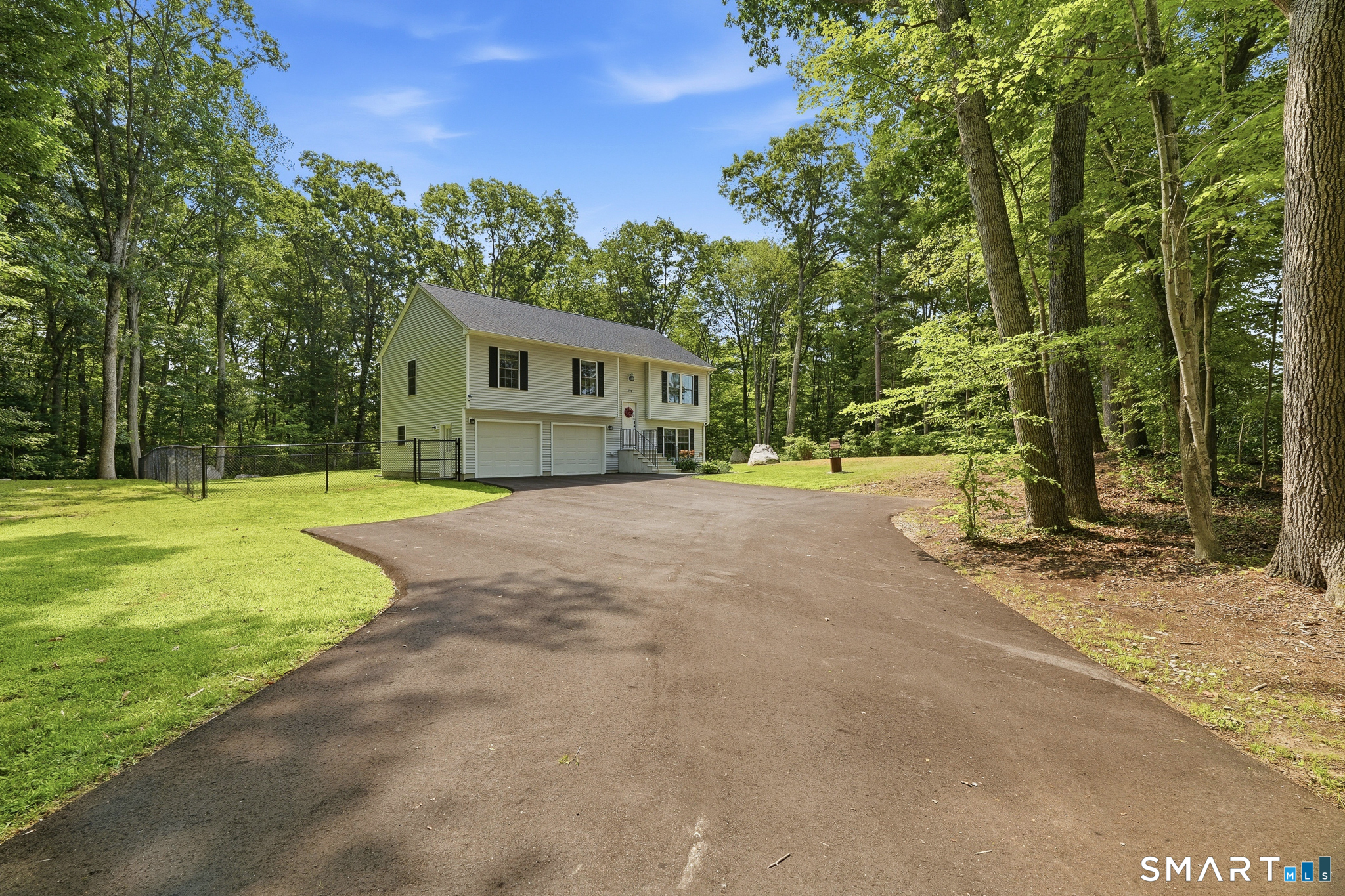 845 Old Colchester Road Montville CT 06370