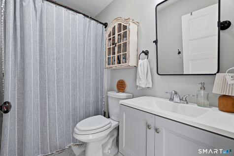 845 Old Colchester Road Montville CT 06370