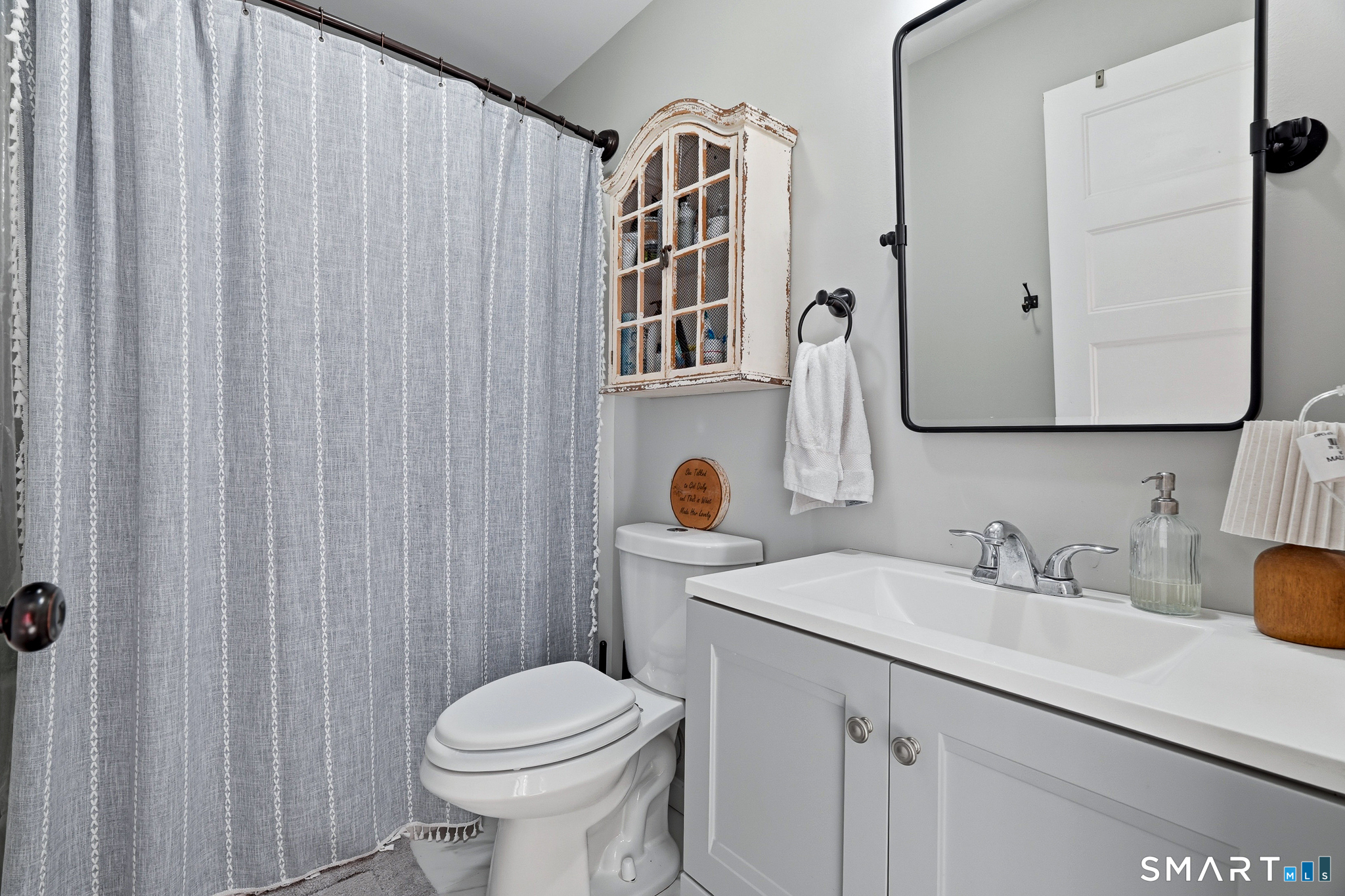 845 Old Colchester Road Montville CT 06370