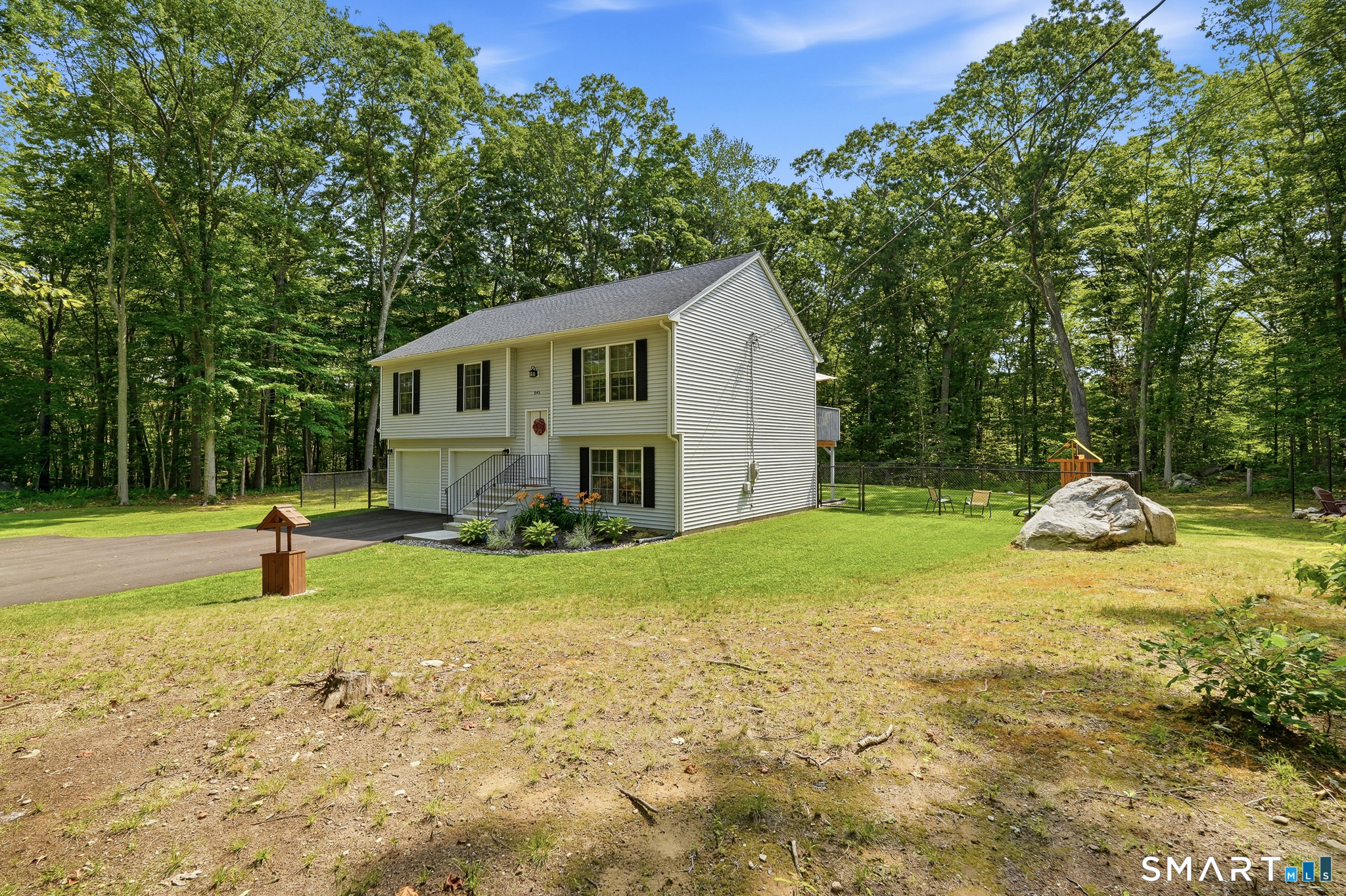 845 Old Colchester Road Montville CT 06370