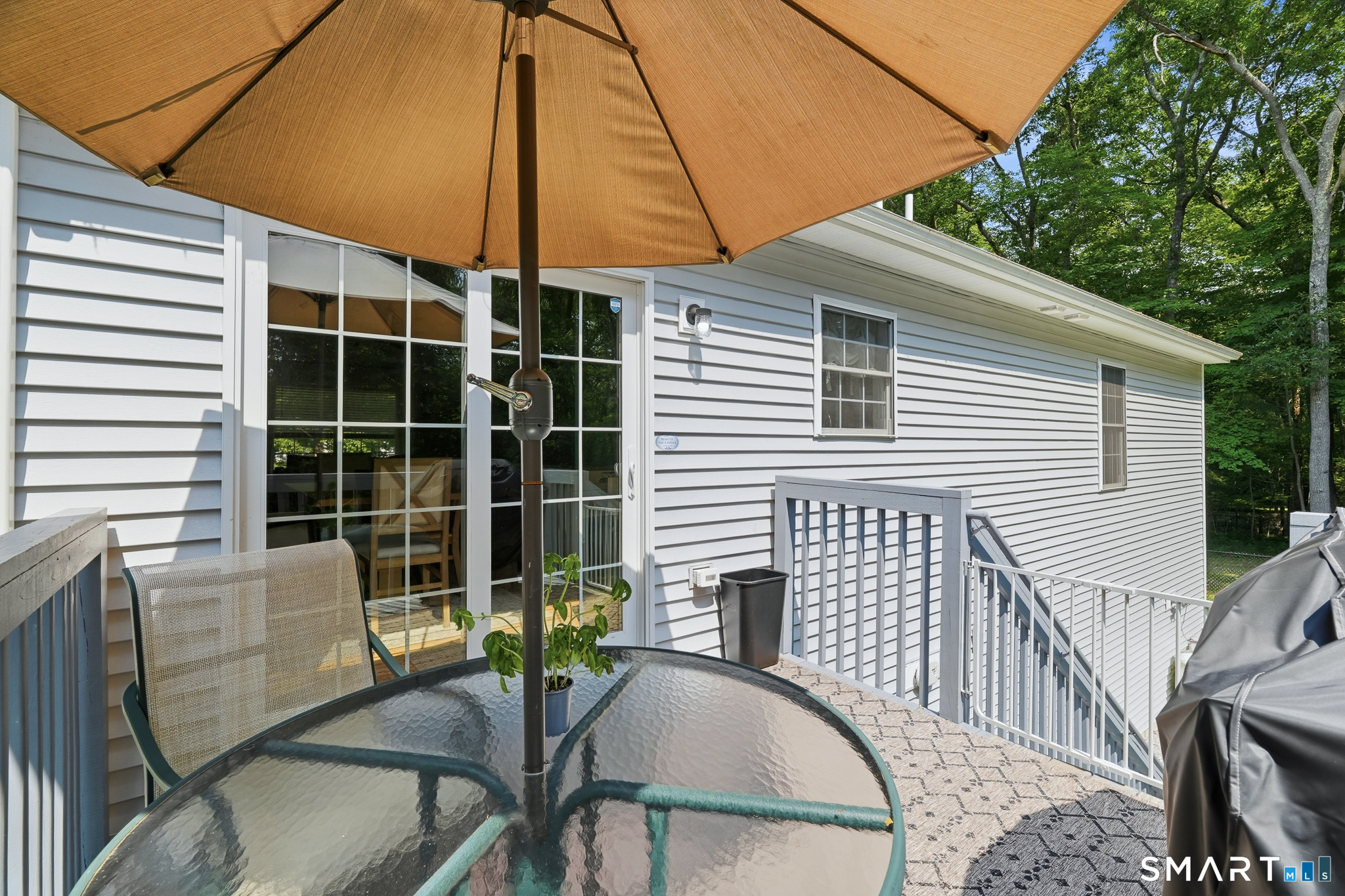 845 Old Colchester Road Montville CT 06370